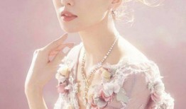 娱乐爆料绯闻女星名单,揭秘名单上的神秘女星