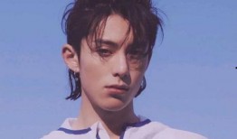 王鹤棣初中爆料视频,揭秘明星成长背后的故事