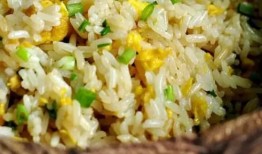 有人爆料阿华炒饭视频吗,阿华炒饭视频引发网友热议