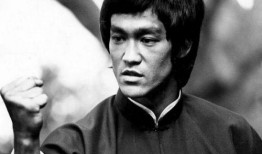 李小龙在线观看,领略武术宗师风采