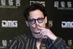 德普管家爆料事件视频,揭秘好莱坞巨星背后的惊人真相